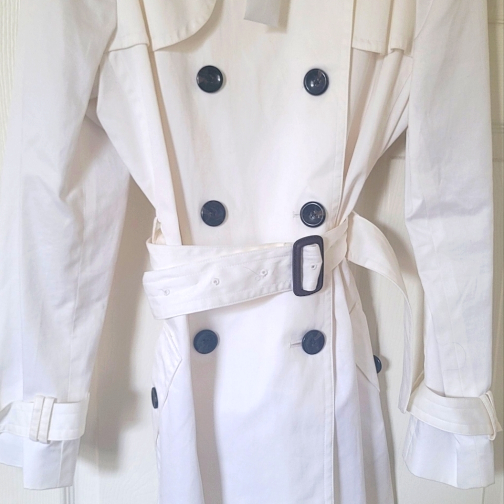 Banana Republic Women's White Coat, Size Medium